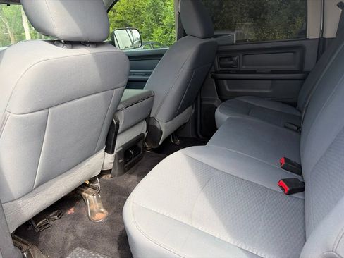 Used 2014 RAM 2500 Tradesman w/ Chrome Appearance Group AWD/4WD image 18