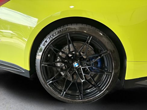 Used 2024 BMW M4 Coupe w/ Executive Package RWD image 32