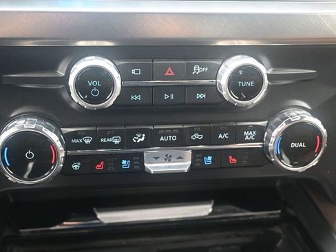 Certified 2025 Ford F350 King Ranch AWD/4WD image 12