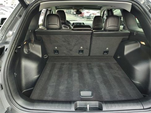 Used 2021 Jeep Cherokee Latitude Lux w/ Comfort/Convenience Group image 31