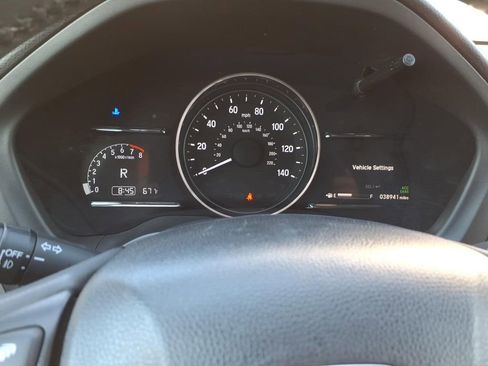 Used 2019 Honda HR-V EX-L image 18