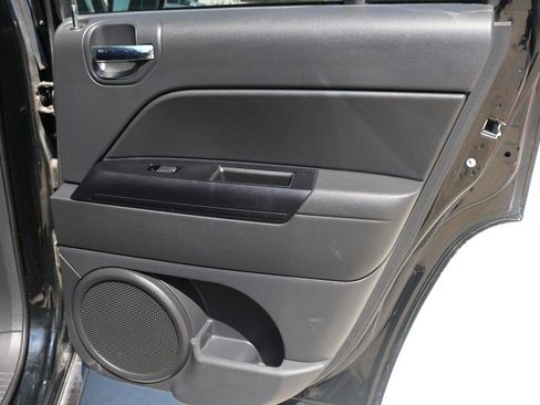 Used 2013 Jeep Compass Sport image 20