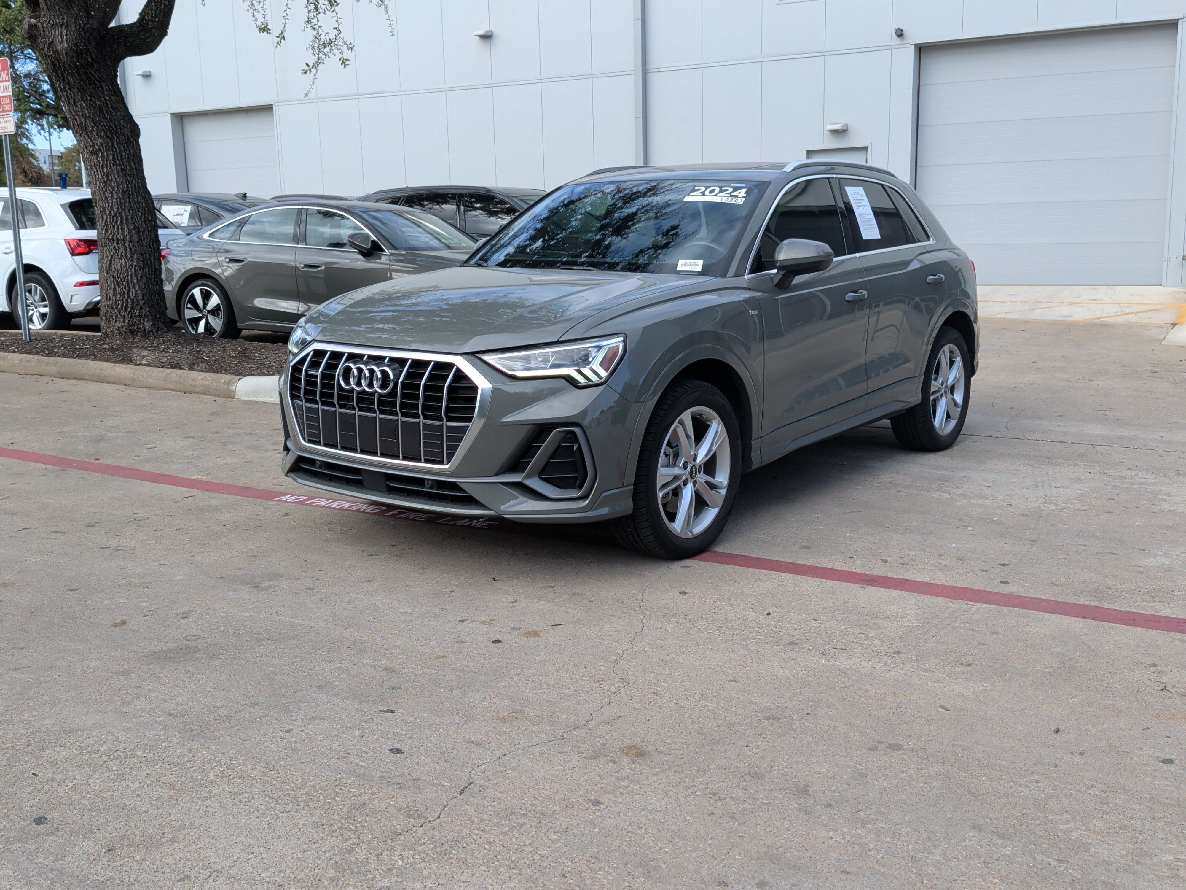 Certified 2024 Audi Q3 2.0T Premium AWD/4WD image 5