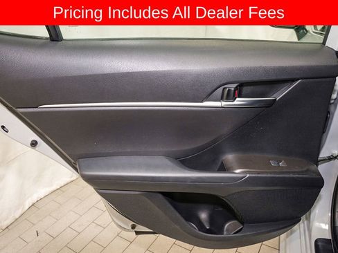 Certified 2023 Toyota Camry SE FWD image 8