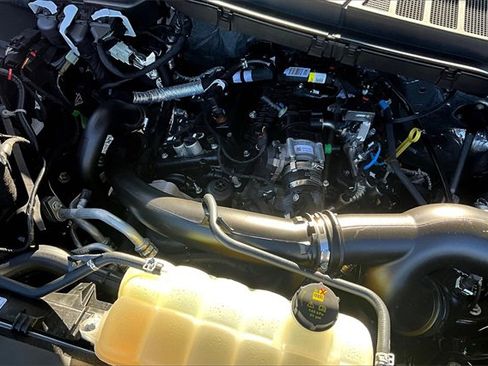 Used 2023 Ford F150 XLT image 34