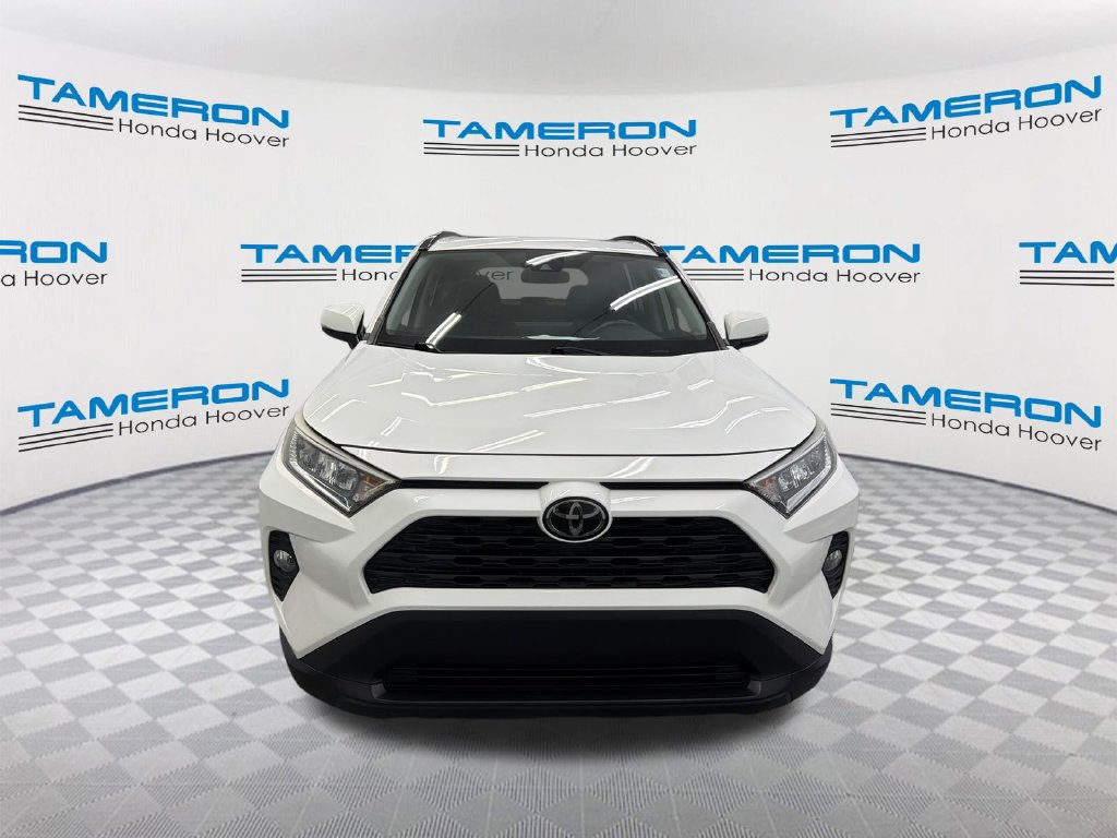 Used 2019 Toyota RAV4 XLE Premium FWD image 8