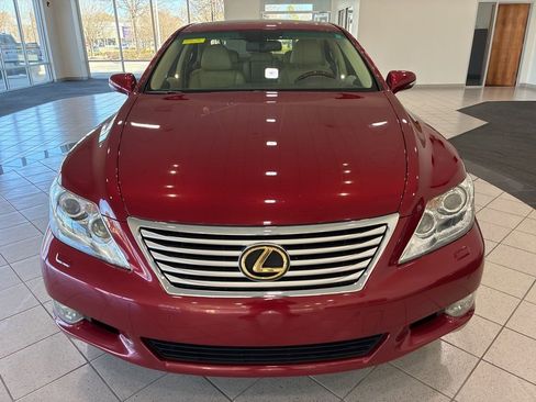 Used 2010 Lexus LS 460 AWD image 2