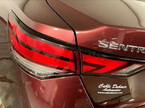 Used 2025 Nissan Sentra SV FWD image 27
