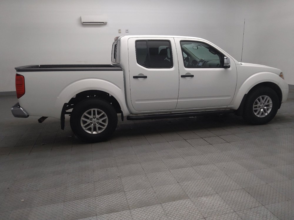 Used 2019 Nissan Frontier SV RWD image 10