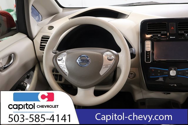 Used 2011 Nissan Leaf FWD image 14