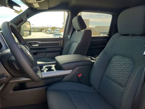 New 2026 RAM 1500 Big Horn AWD/4WD image 16