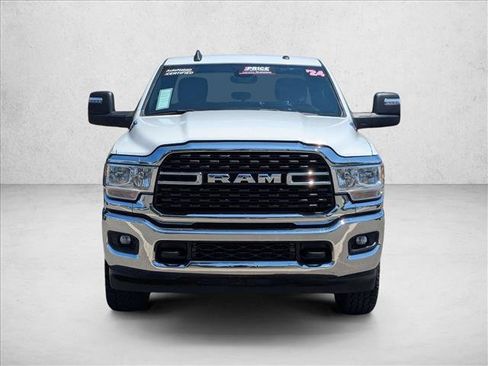 Used 2024 RAM 2500 Big Horn AWD/4WD image 2