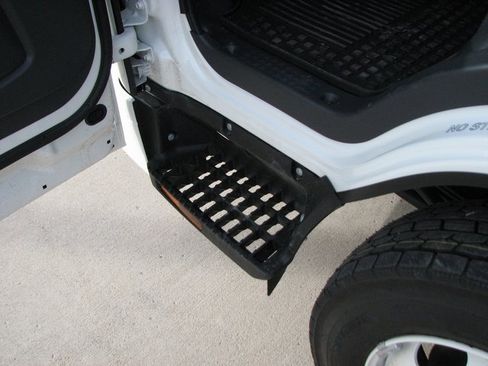 New 2024 Chevrolet Low Cab Forward 4500 XD image 22