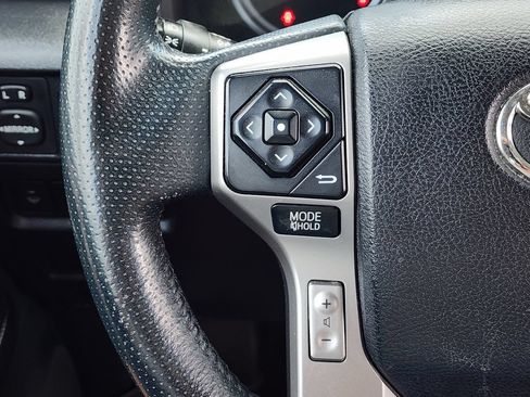 Used 2015 Toyota 4Runner SR5 RWD image 28