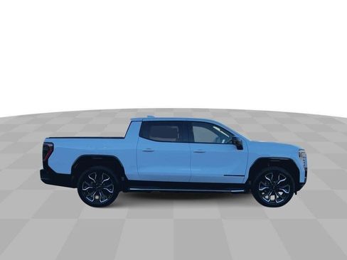 New 2025 GMC Sierra EV Denali image 9