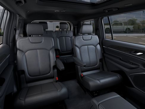 New 2026 Jeep Grand Cherokee L Limited AWD/4WD image 41