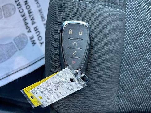 Used 2020 Chevrolet Blazer LT image 33