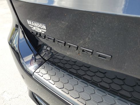 Used 2022 Dodge Durango R/T w/ Blacktop Package AWD/4WD image 8