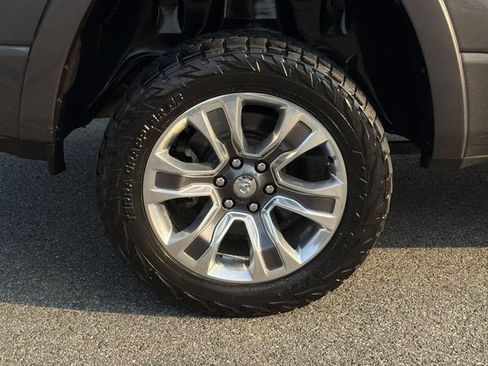 Used 2022 RAM 1500 Limited AWD/4WD image 12