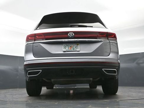 Used 2025 Volkswagen Atlas SE FWD image 46