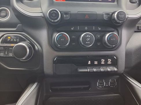 Used 2022 RAM 1500 Big Horn image 25