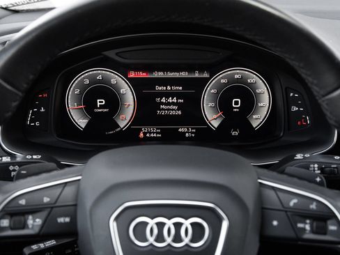 Used 2022 Audi Q7 2.0T Premium Plus w/ Premium Plus Package AWD/4WD image 14