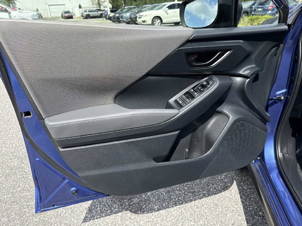 Certified 2025 Subaru Crosstrek 2.5i Premium AWD/4WD image 19