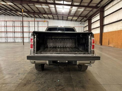 Used 2012 Ford F150 XLT w/ XLT Chrome Pkg image 12