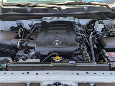 Certified 2017 Toyota Tundra Limited w/ Limited Premium Package AWD/4WD image 22