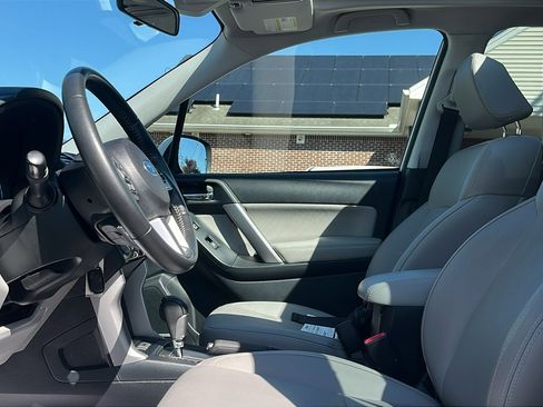 Used 2018 Subaru Forester 2.5i Limited AWD/4WD image 12