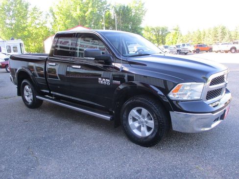 Used 2014 RAM 1500 Classic SLT w/ Protection Group AWD/4WD image 11