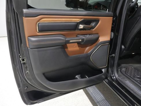 Used 2023 RAM 1500 Limited AWD/4WD image 19