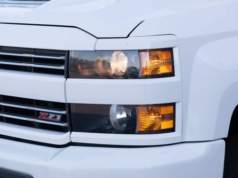 Used 2019 Chevrolet Silverado 3500 LTZ w/ LTZ Plus Package AWD/4WD image 21