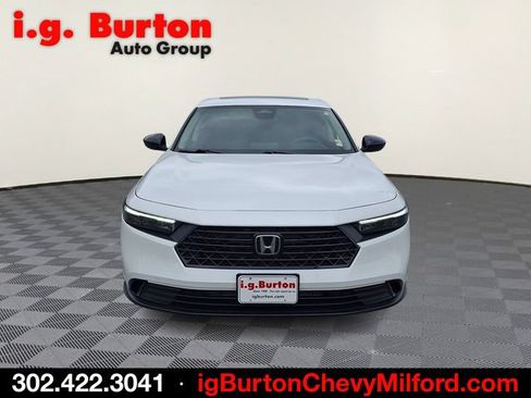 Used 2026 Honda Accord SE image 2