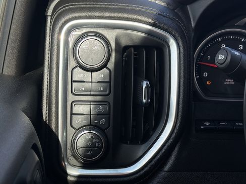 Used 2021 Chevrolet Silverado 3500 High Country AWD/4WD image 20