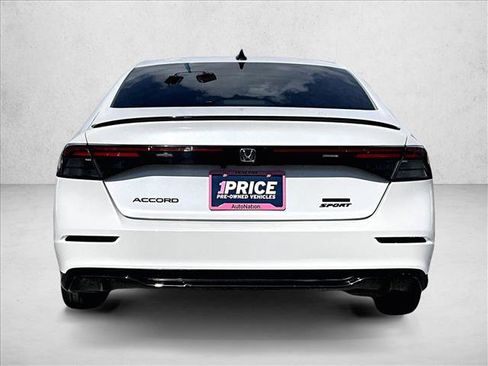 Used 2023 Honda Accord Sport image 4