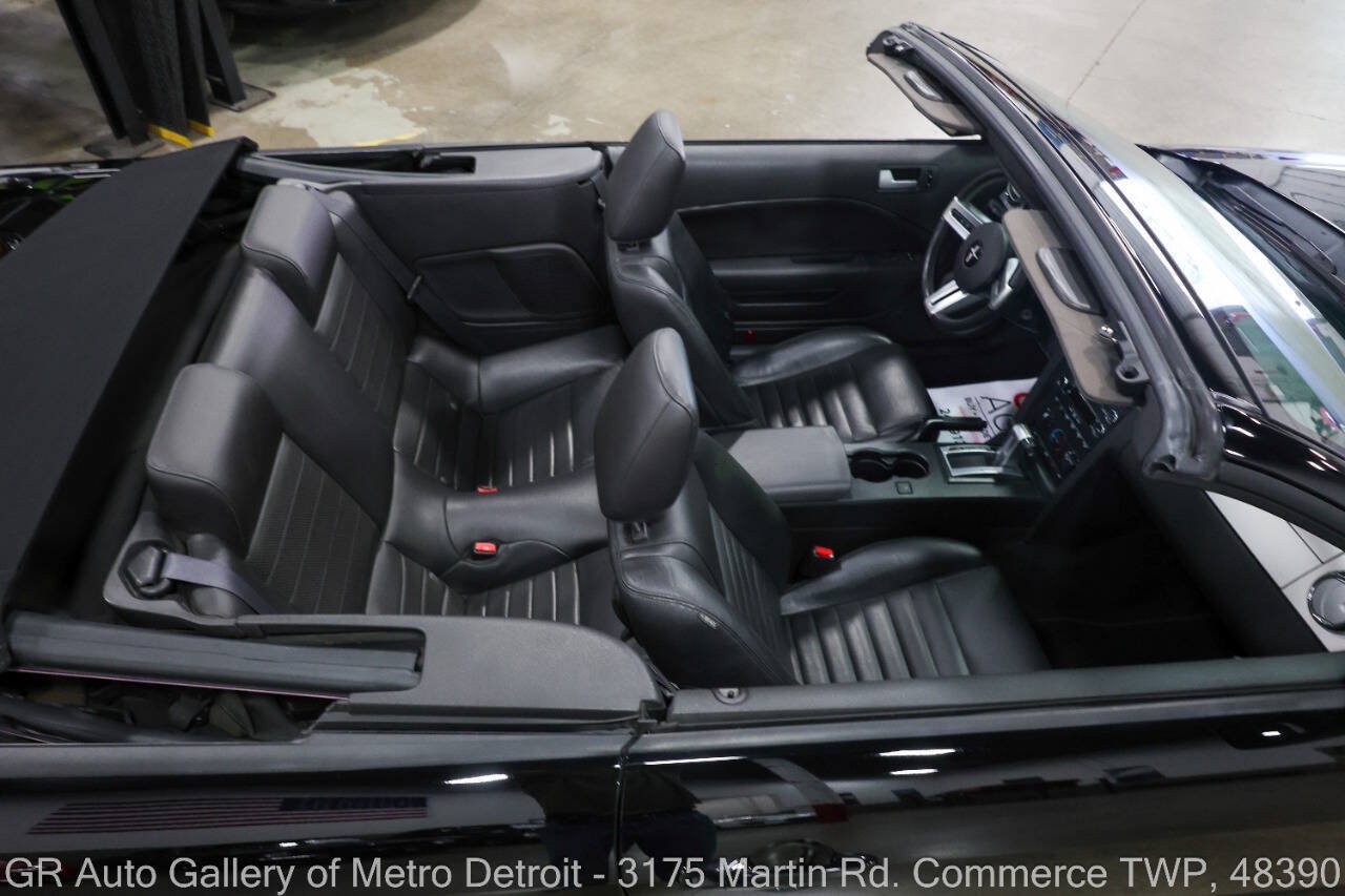 Used 2008 Ford Mustang GT Premium RWD image 15