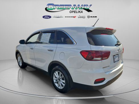 Used 2020 Kia Sorento L image 5