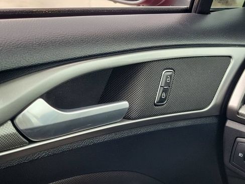 Used 2020 Ford Fusion SE w/ Equipment Group 151A FWD image 19