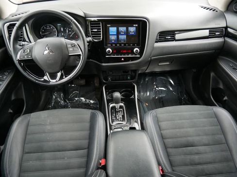 Used 2020 Mitsubishi Outlander SE AWD/4WD image 13