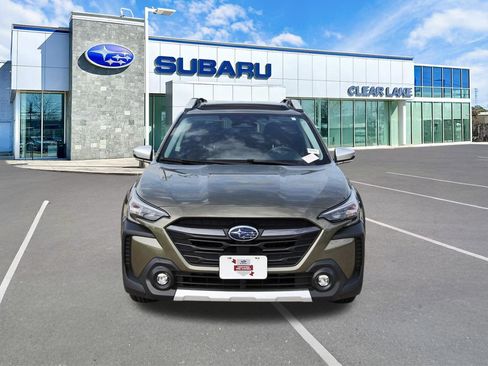 Used 2025 Subaru Outback Touring image 2