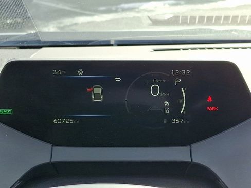 Used 2024 Toyota Prius XLE image 18