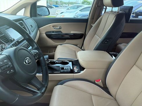 Used 2020 Kia Sedona EX w/ EX Premium Package FWD image 9