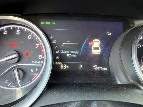 Used 2018 Toyota Camry XLE w/ Protection Package (Q2) FWD image 13