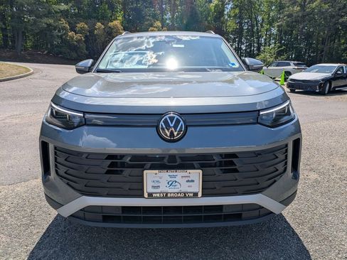 New 2026 Volkswagen Tiguan SE AWD/4WD image 9