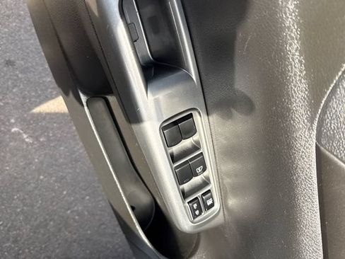 Used 2011 Subaru Impreza WRX Premium AWD/4WD image 19
