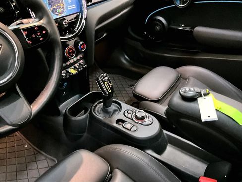 Used 2024 MINI Cooper SE FWD image 19