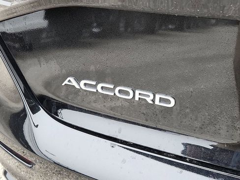 Used 2025 Honda Accord Sport image 18