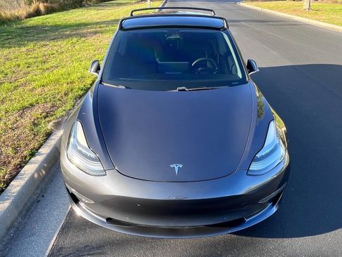 Used 2020 Tesla Model 3 Long Range image 15