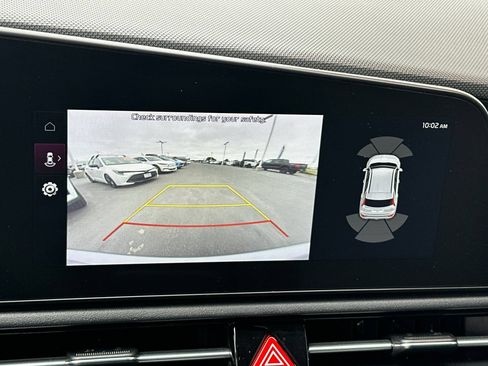 Used 2023 Kia Niro FWD image 24